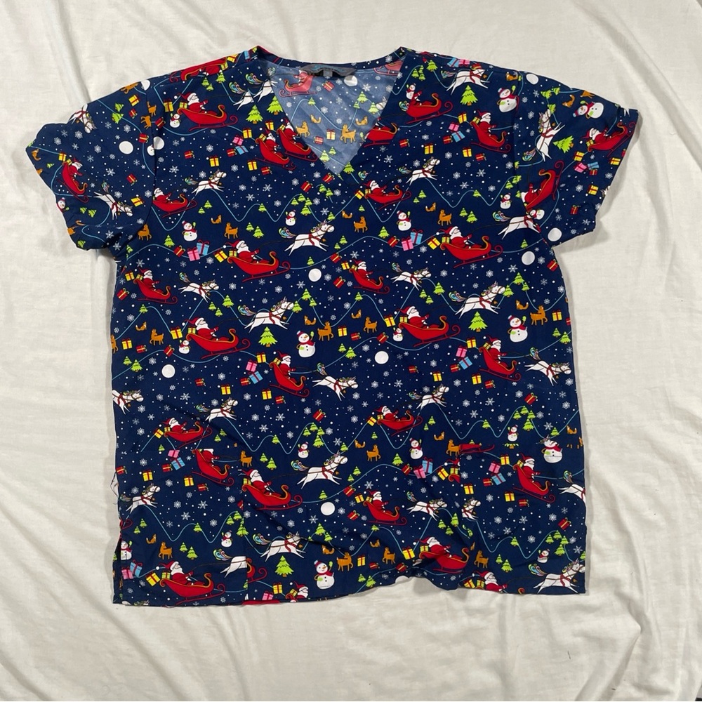 XL Christmas Scrub Top – Santa Unicorn print Print, 2 Pockets
